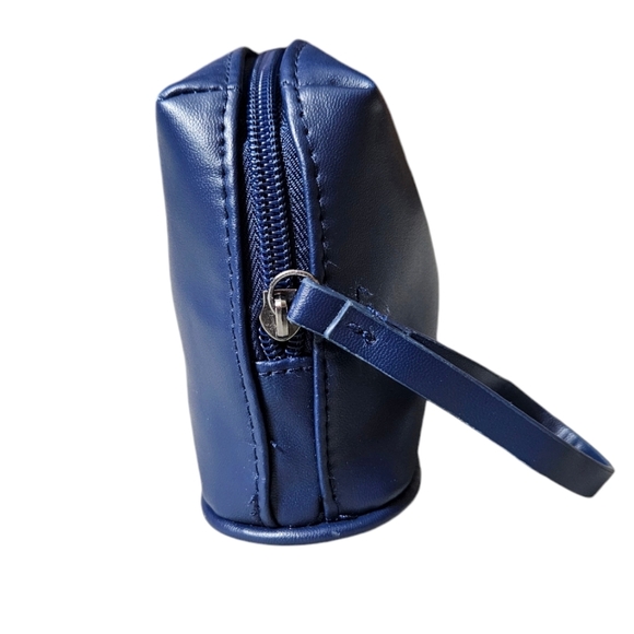 Salvatore Ferragamo | Travel Bag | Turkish Airlines First Class Amenity Wrislet - Picture 3 of 12